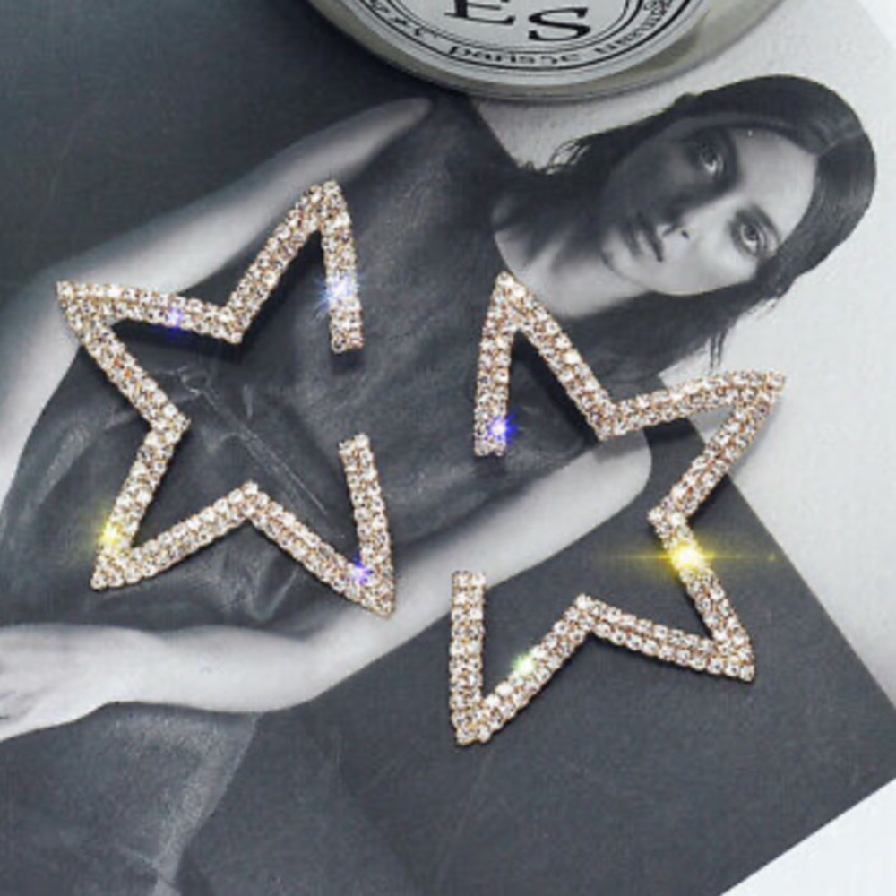 Star 19k Gold Plated Stud Earrings  A Pair/set - Picture 8 of 9